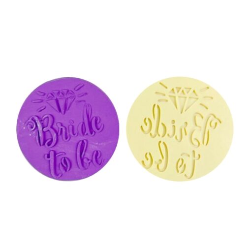 بصامة اكريليك ٨سم bride to be